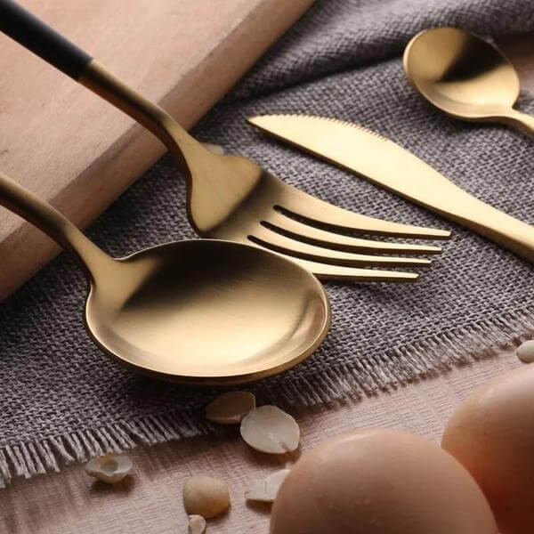 Minimalist Stainless Steel Mirror-Polished Flatware Set